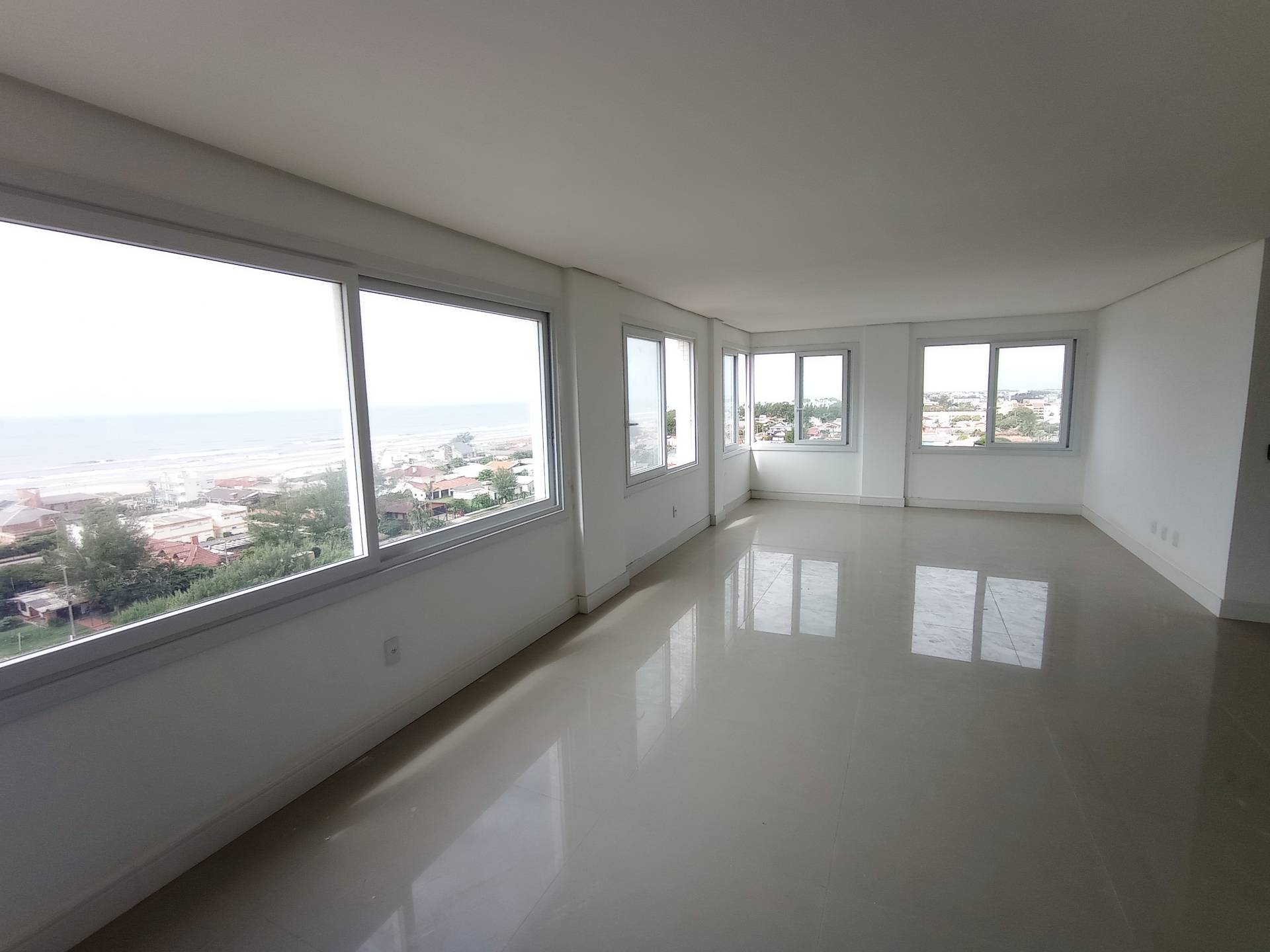 Apartamento 5 dormitórios para venda, Centro em Capão da Canoa | Ref.: 1351